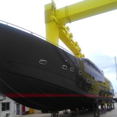 What Is Yacht Wrapping?