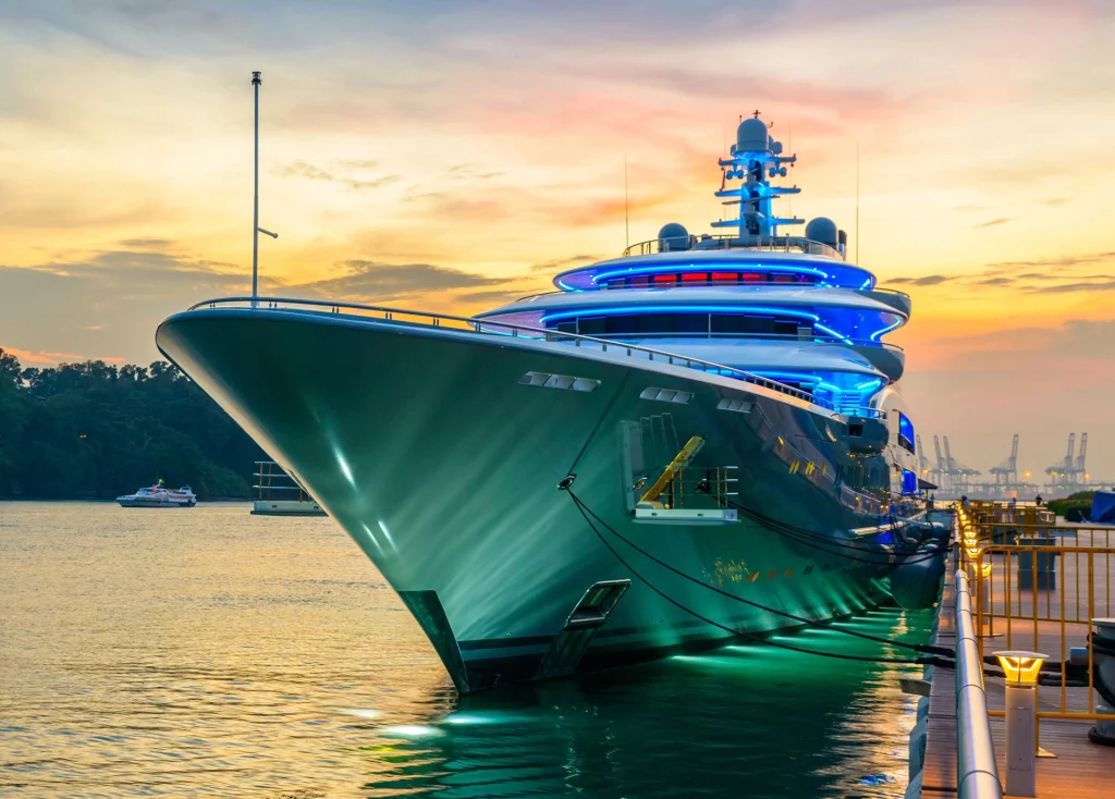 yacht-wrapping-exterior